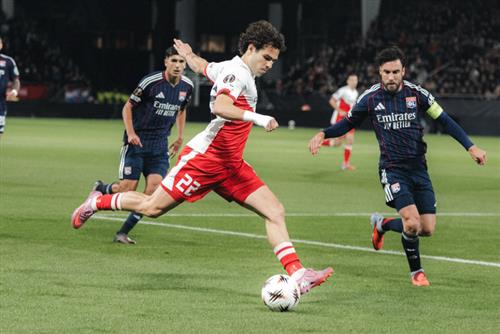 อูเทรชท์ พบ ลียง