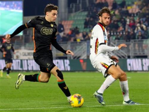 เวนิส vs เลชเช่