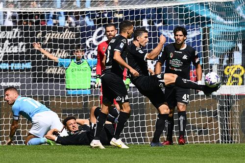 สเปเซีย vs มอนซ่า