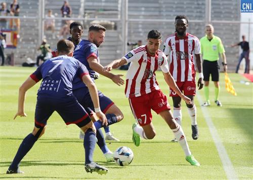 เเคลร์มงต์ vs อฌักซิโอ้