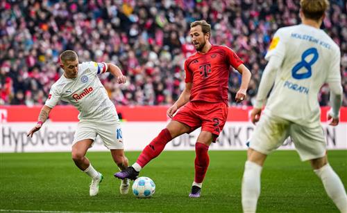 บาเยิร์น มิวนิค vs คีล โฮลสไตน์