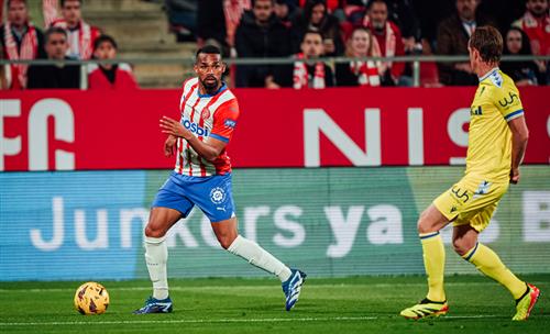 คิโรน่า vs กาดิซ