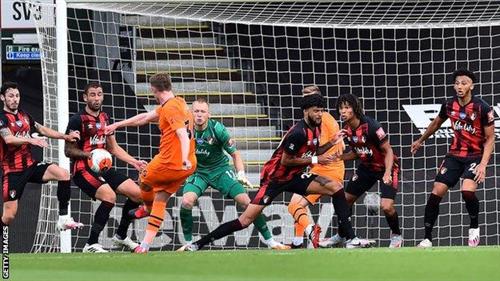 บอร์นมัธ พบ นิวคาสเซิ่ล