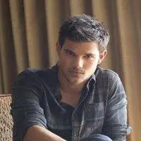 6686体育金牌作者Bonnie