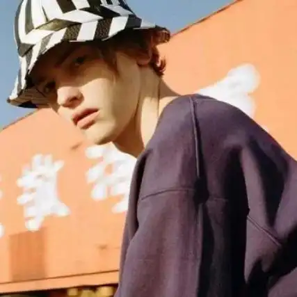 6686体育高级作者Bess