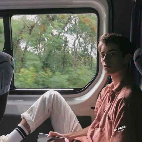 6686体育官方作者Alistair